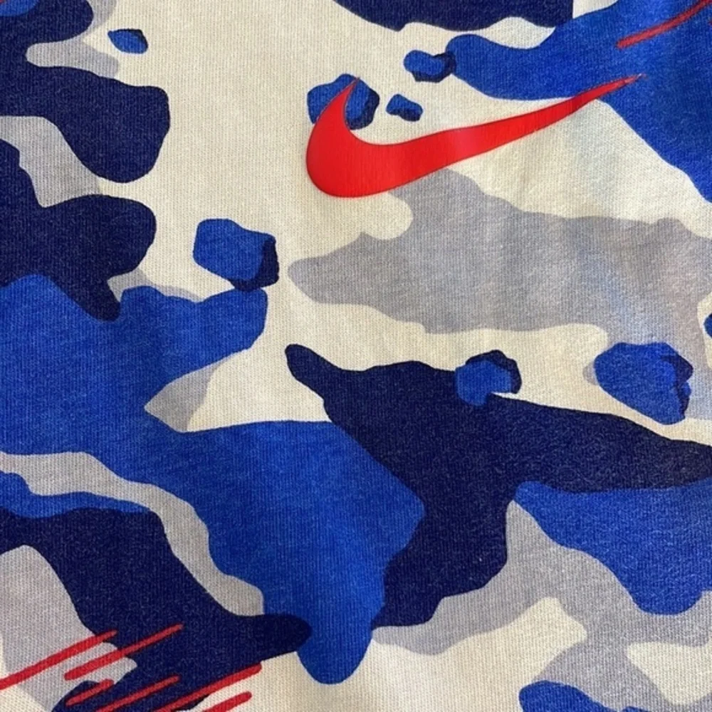 Men's The Nike Tee Blue White CAMO Short Sleeve Shirt Size Small GUC #6993